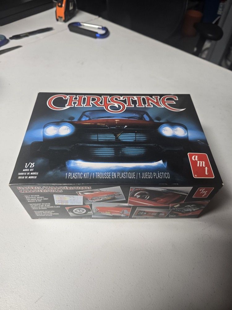 AMT Christine 1958 Plymouth Fury 1/25 Plastic Model Car Kit – New Open Box