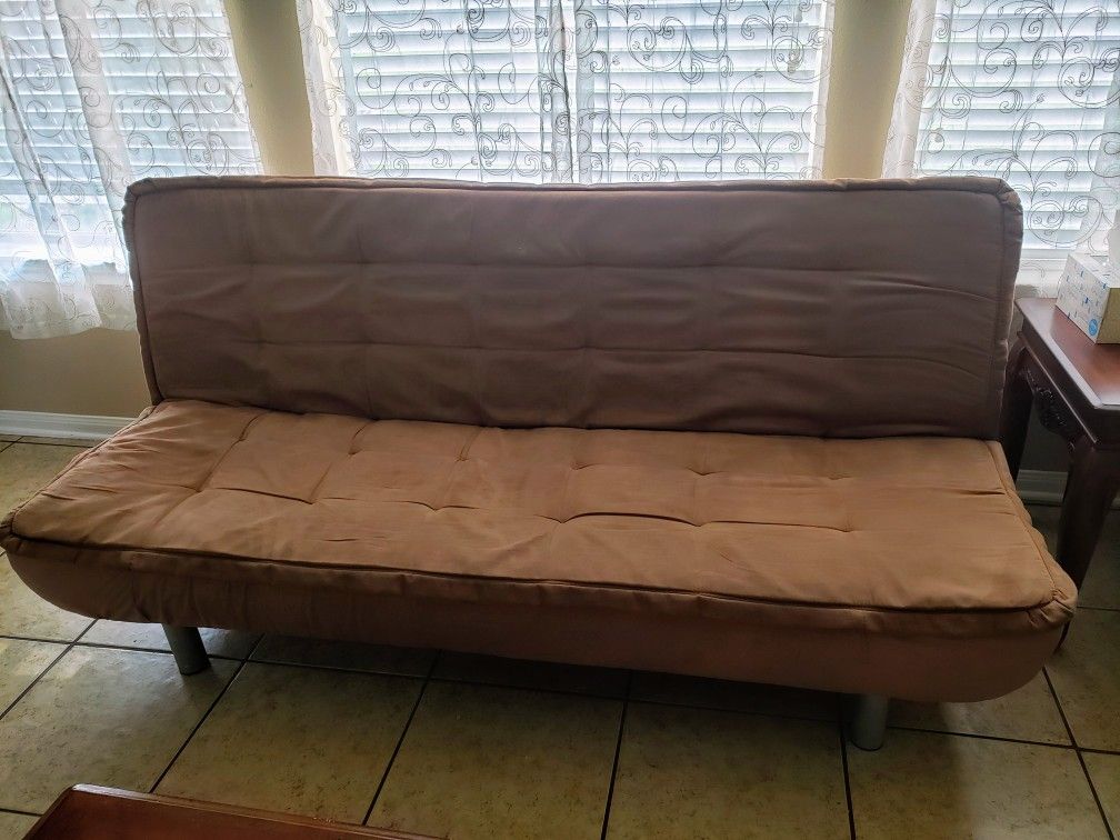 Convertible couch/ futon