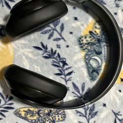 Beats Studio Pro 