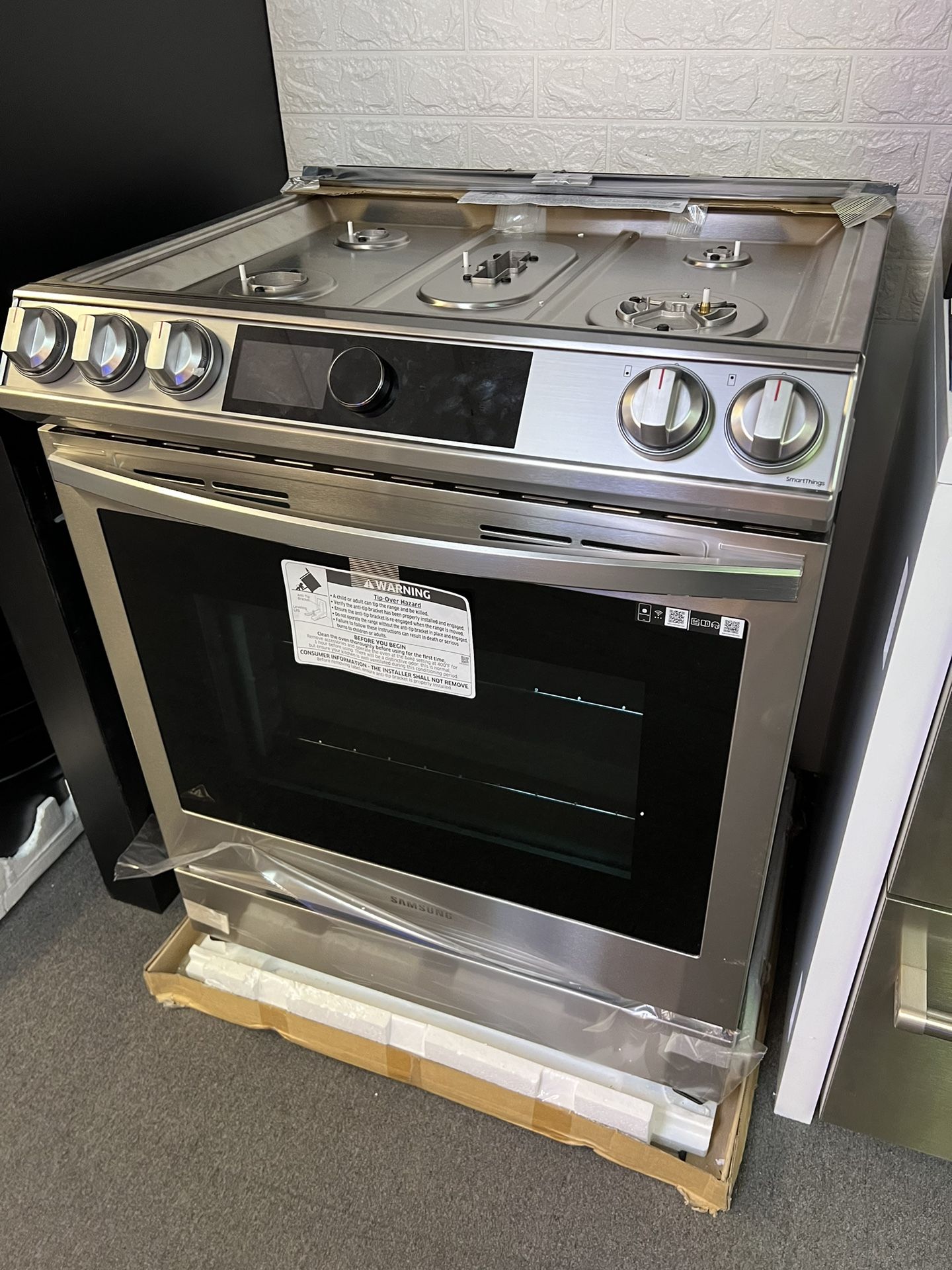 Samsung Stainless Steel Gas Range