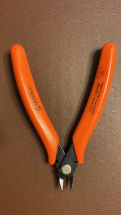 Crescent Tweezer Nose Cutters