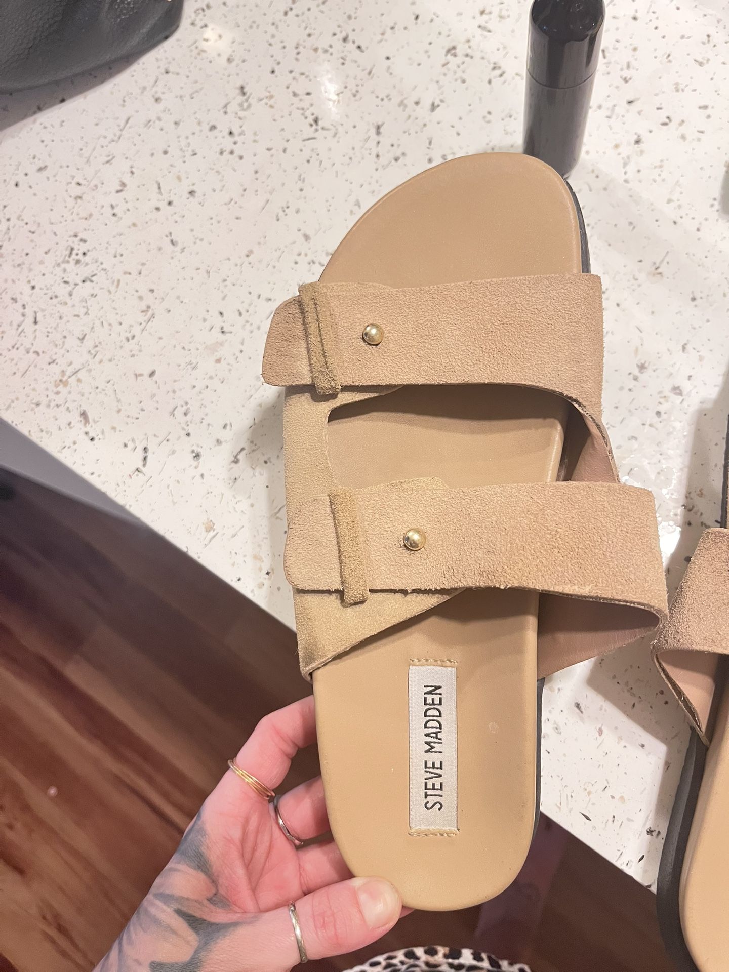 Steve Madden- Size 7