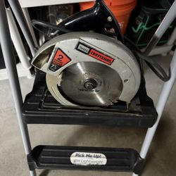 Crasftsman Circular Saw , Corded  with blade 