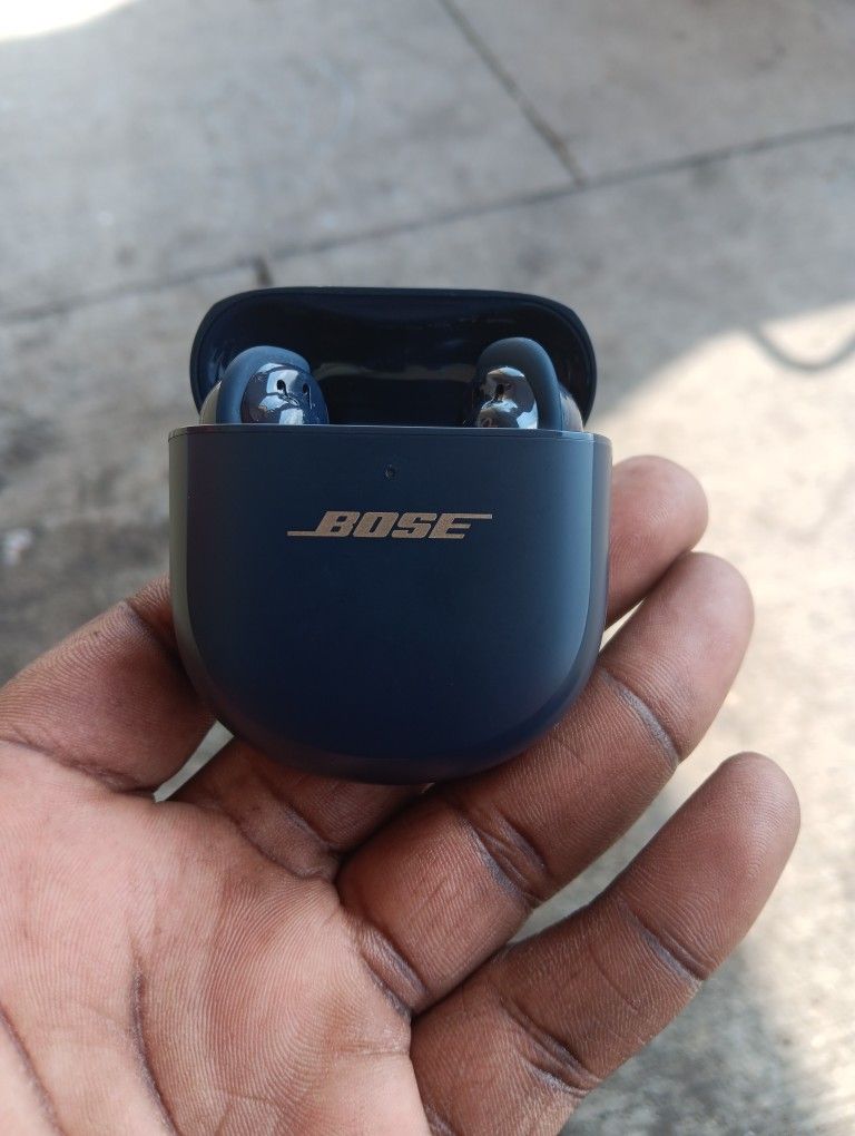 Earbuds