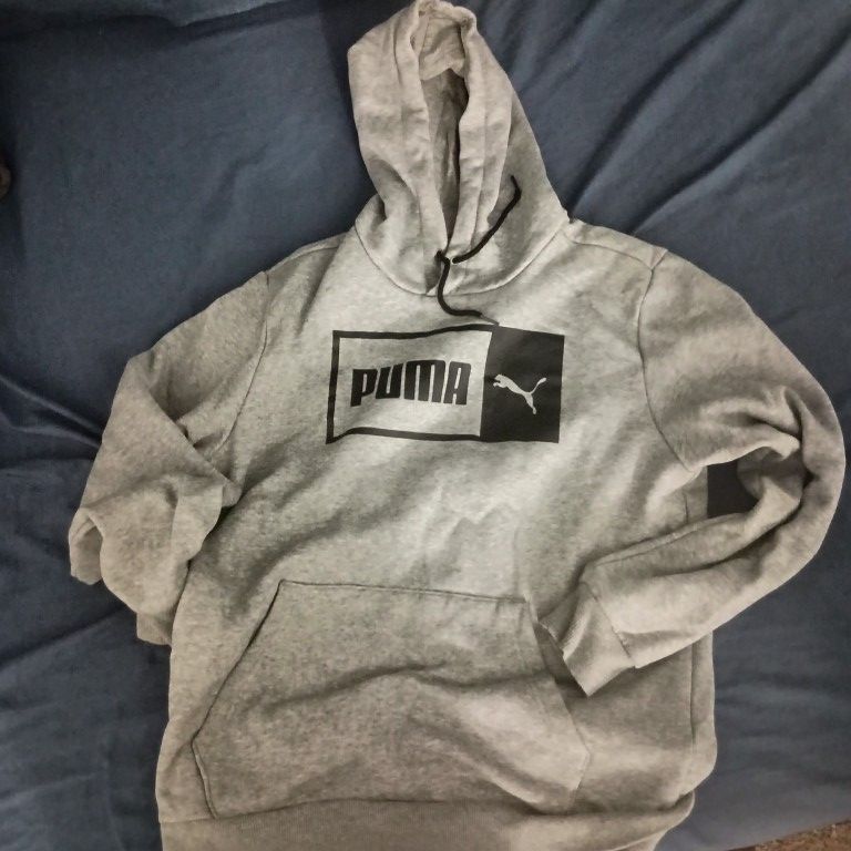 Puma Hoodie / Size M / like new only used once