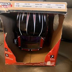 Lincoln Electric Auto-Darkening Welding Helmet with Variable Shade Lens No. 7-13 (1.73 x 3.82 in. Viewing Area), Red Fierce Design(NEW)