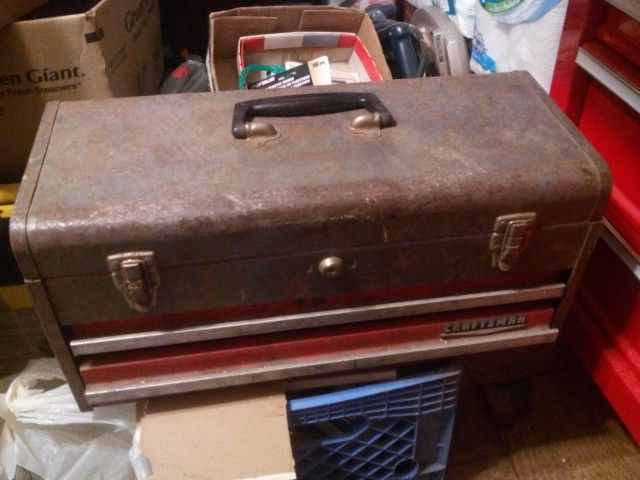 Old Craftsmen Metal Tool Box