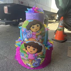 Dora The Explorer Three Tier Tower Pinata With Balls
