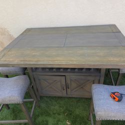 🍷 Expandable Wine Table Set + 4 Chairs – Rustic Style 🍷