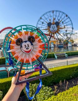 Rare Disney California DCA 25th Light Up Interactive Pixar Pal-A-Round Ferris Wheel Popcorn Bucket