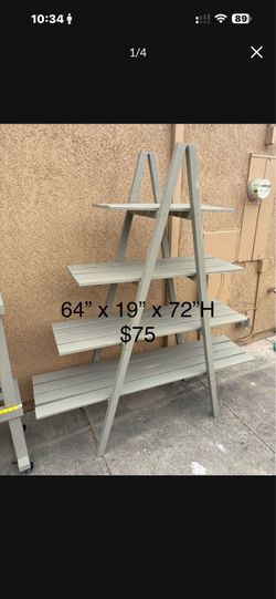 Wooden plant stand NEW