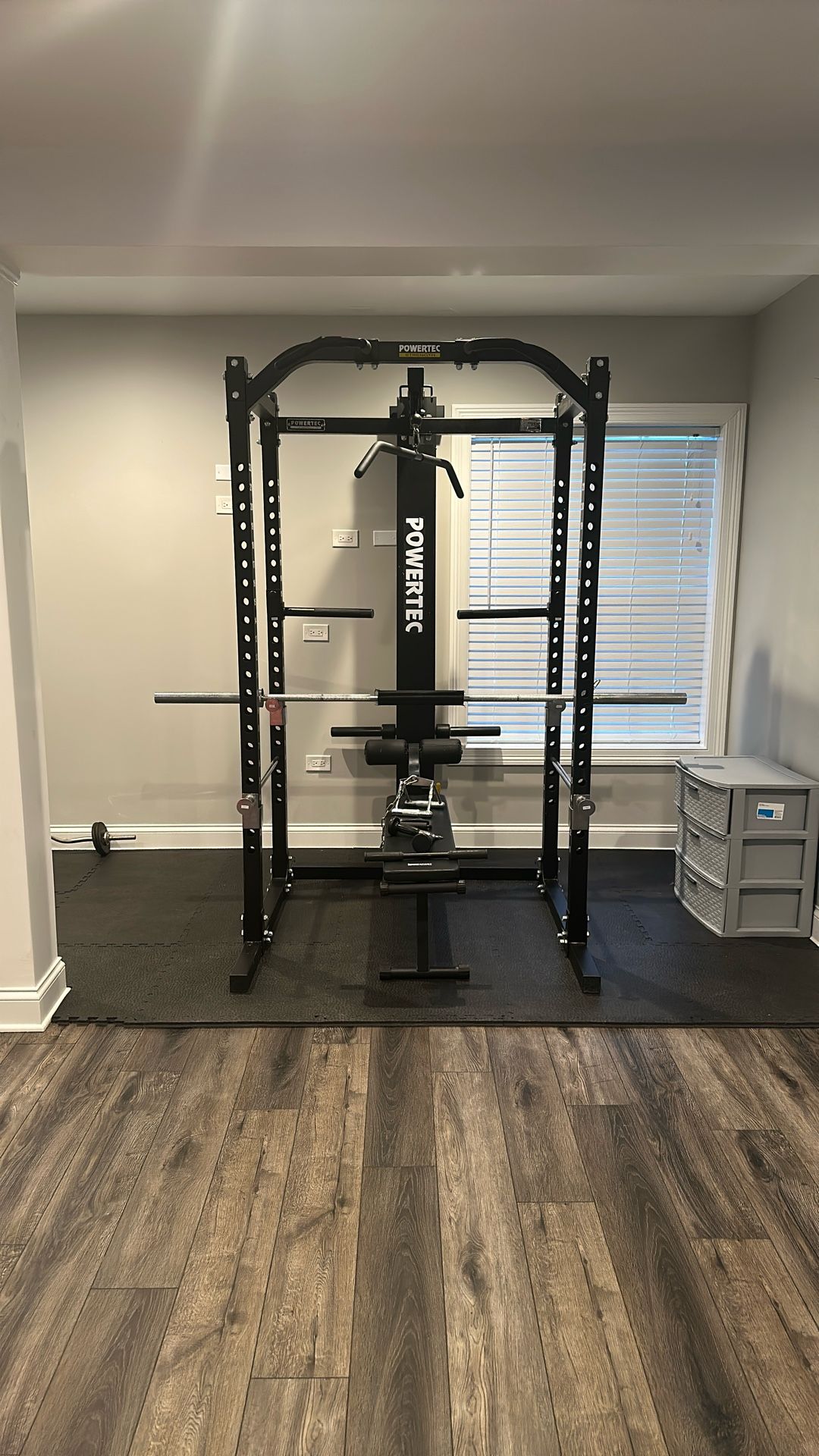 Powertec Weightlifting Rack