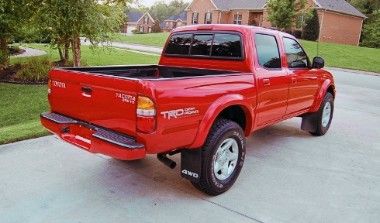 Urgent For sale 2001 TACOMA Great Shapee. 4WWWDWheelsss