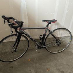 Fuji Roubaix ACR 3.0 Bicycle