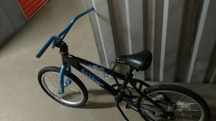 Boys Mongoose Bike