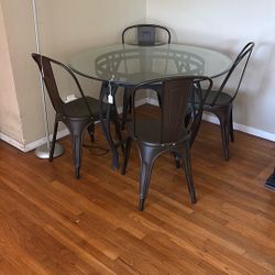 Dinning Table Plus Chairs