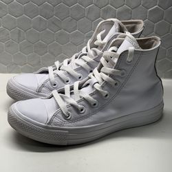 Women’s Converse leather white size 6