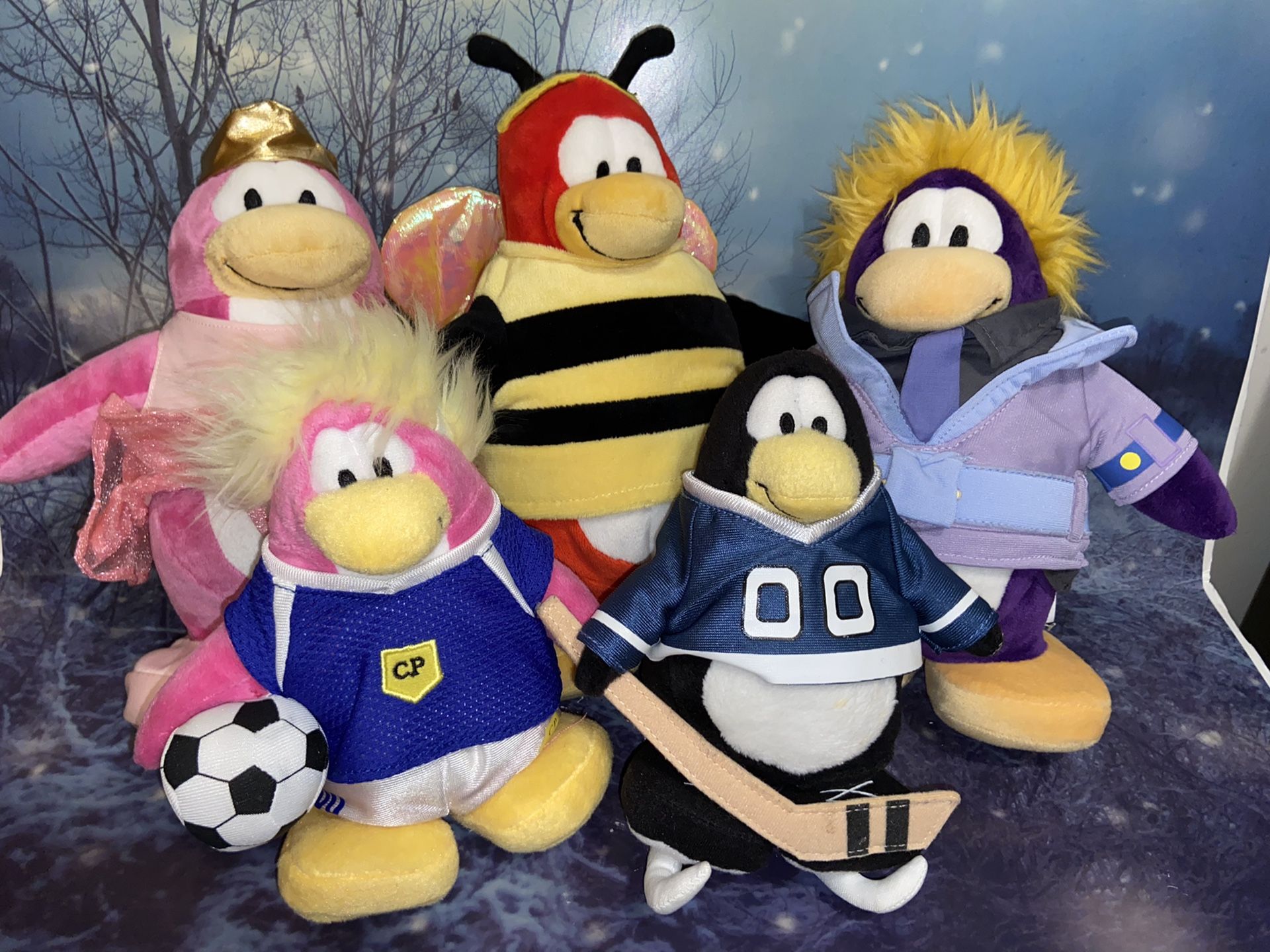 Disney Store Club Penguin Plush set of 5.