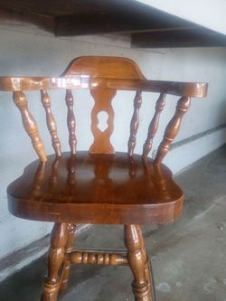 Wood swivel bar stool