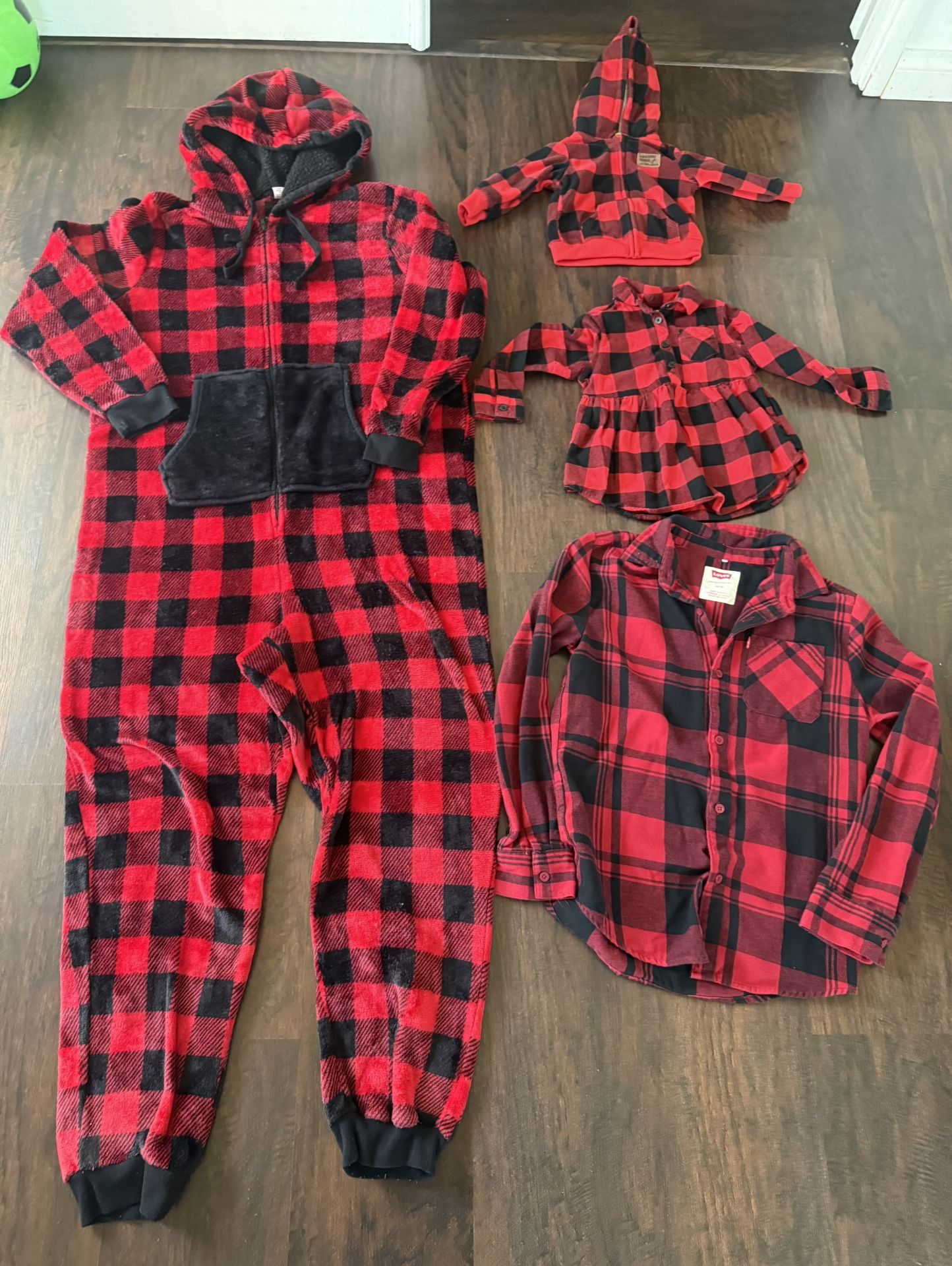 Clothes - Family Matching