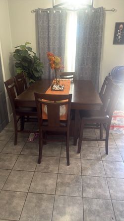 Dinning table