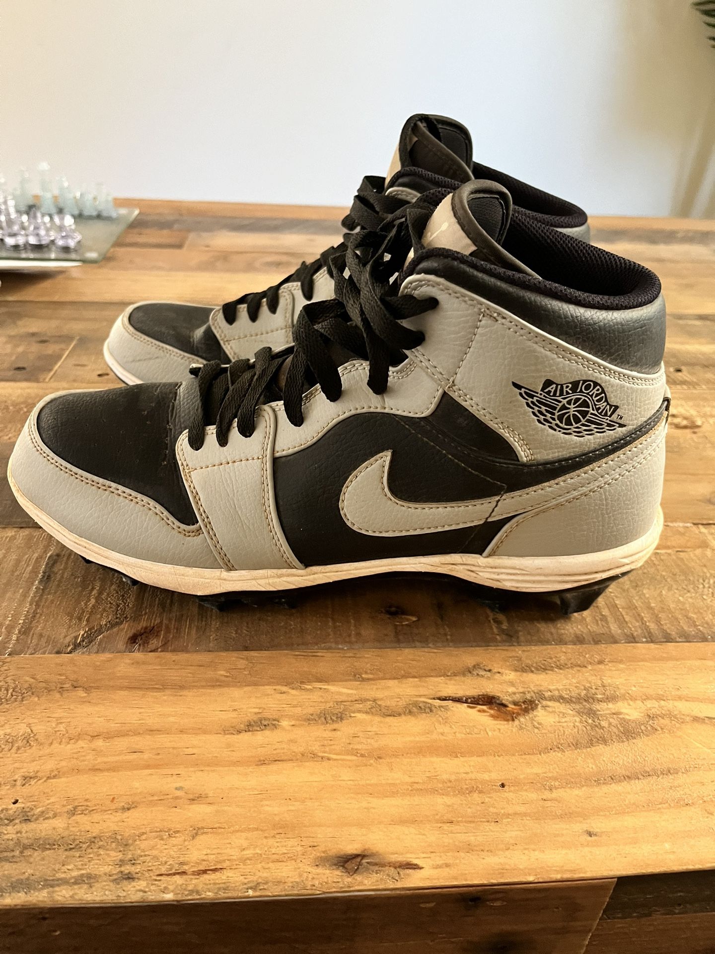 Jordan Baseball Softball Cleats Size 10.5