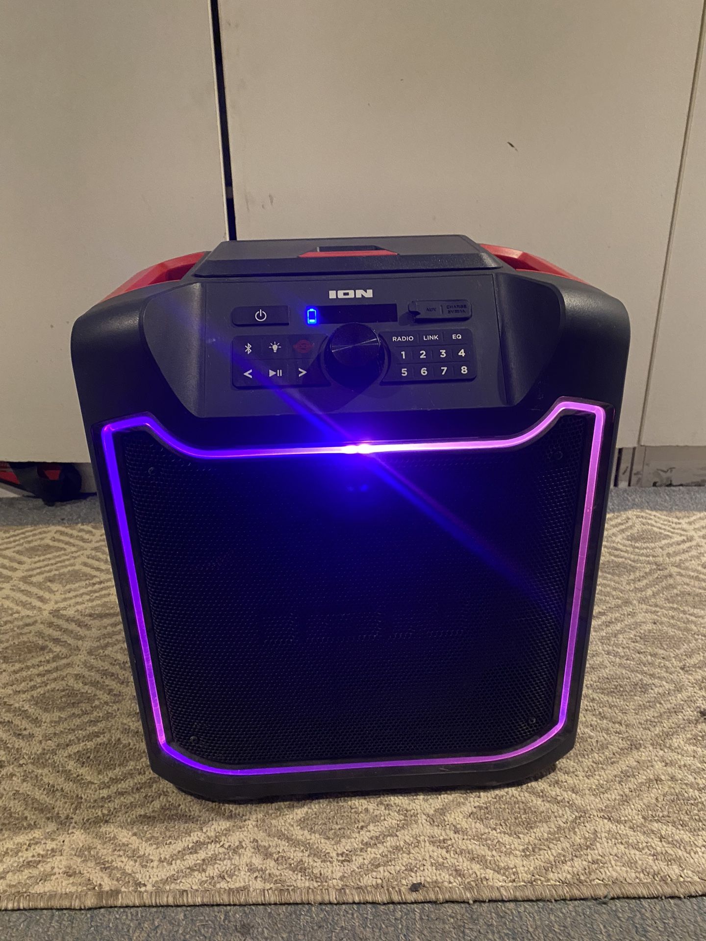 Ion Speaker Panther finder 280 