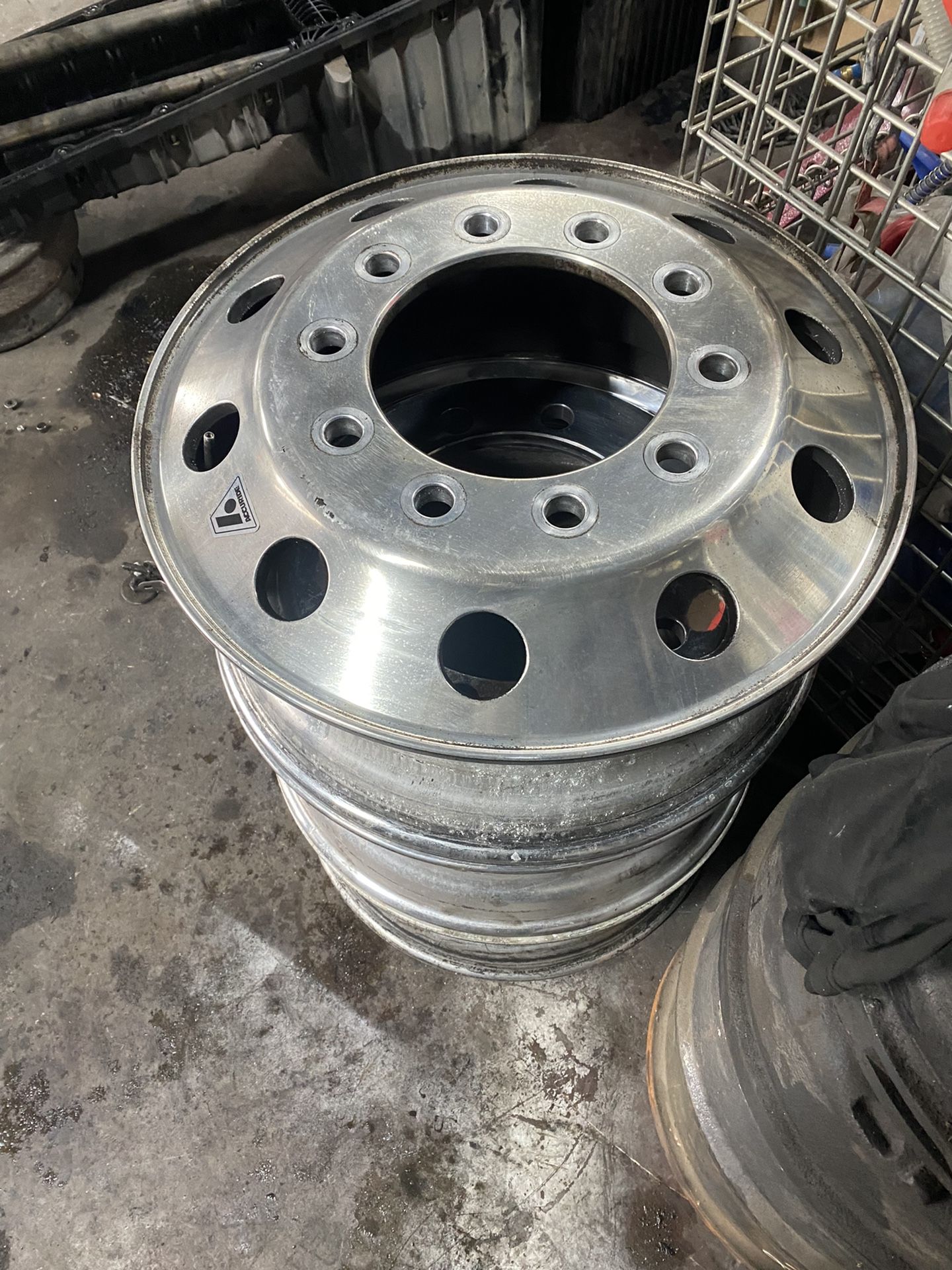 Aluminum Wheels 22.5