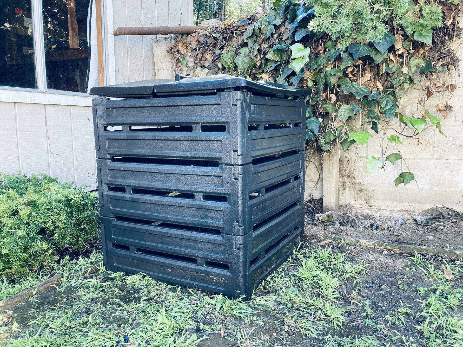 Biostack Composter From Smith & Hawken
