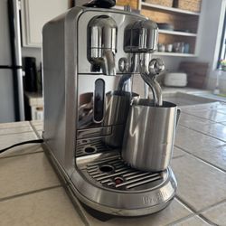 Nespresso Creatista plus