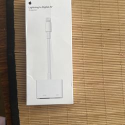 Apple Lightining Cable To Digital AV