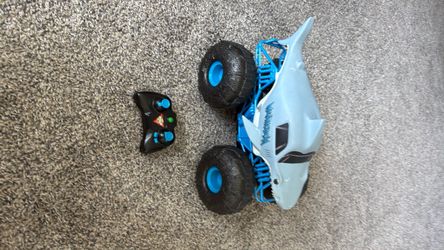 Monster Jam Megalodon RC Monster Truck