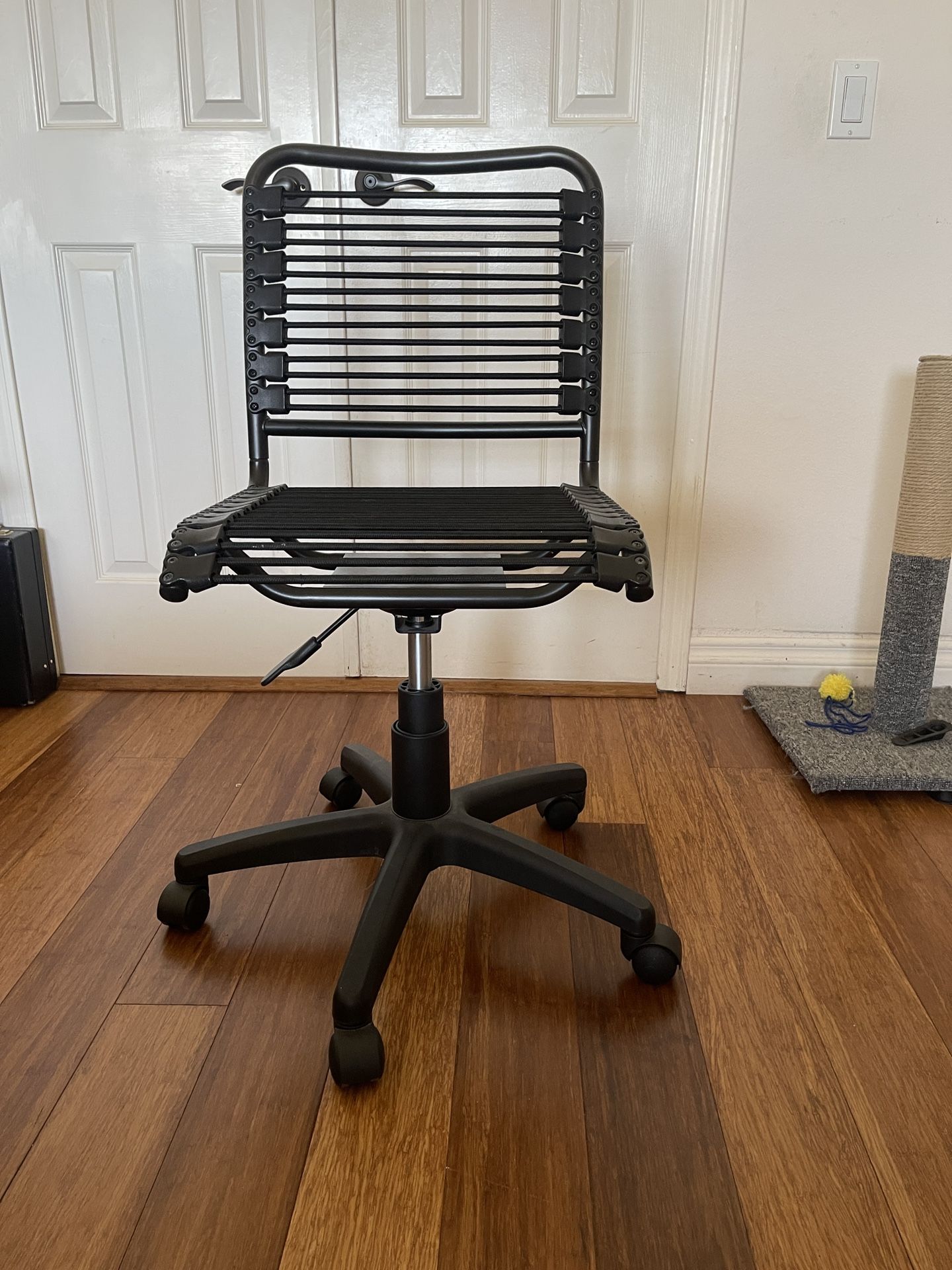 Chair, Rolling, Corded