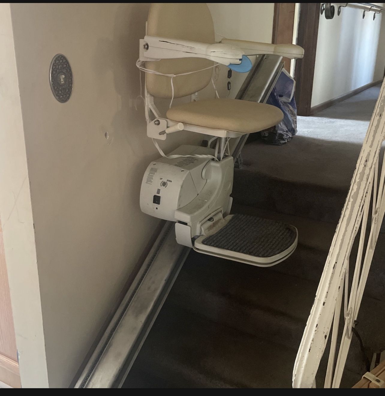 STAIR CHAIR LIFT $500