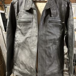 Men’s Authentic Leather Jacket L