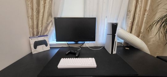 Ps5 monitor and desk