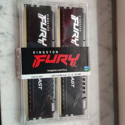 Kingston Fury Beast 32gb DDR5 New