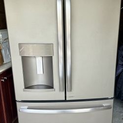 GE Refrigerator /dishwasher