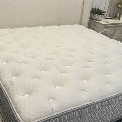 Like new East King Luxury Firm Mattress (bed not for sale)