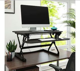 NXT, height-adjustable desk
