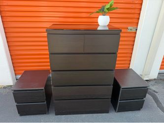 IKEA MALM