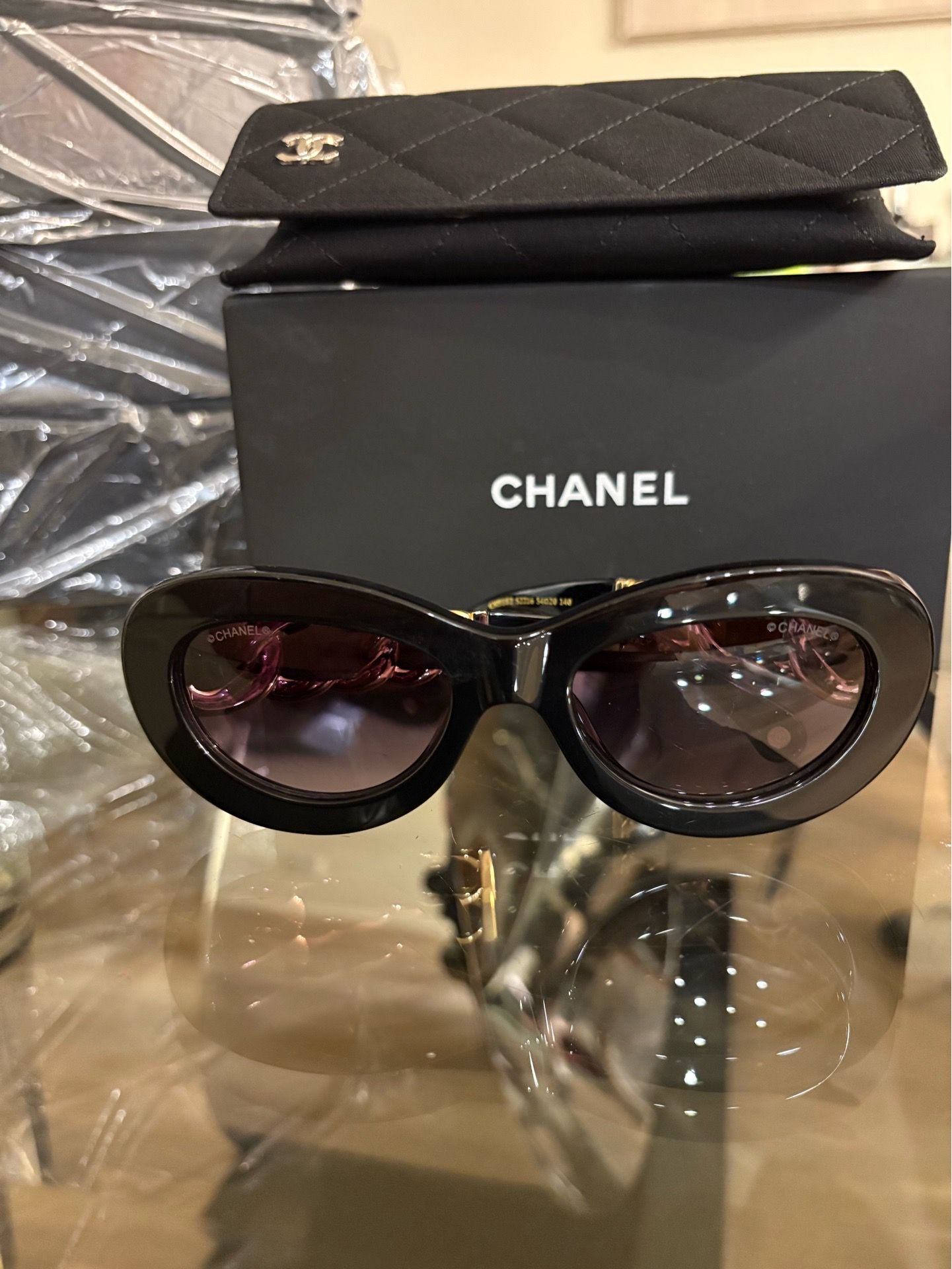 Chanel sunglasses brand new with all packaging card book and wipe