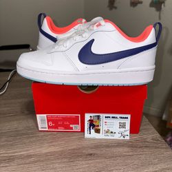 Size 6Y / 7.5 Womens - Nike Court Borough 2 GS/ White navy/ Pink Shoes