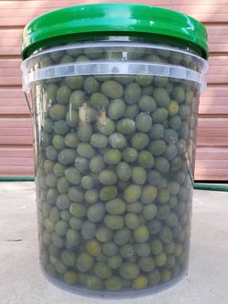 Cured Olives