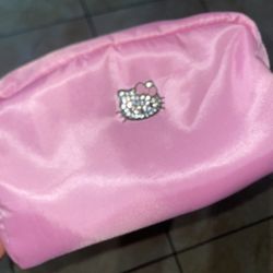 hello Kitty Makeup Pouch