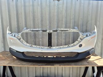 2015 2016 2017 2018 MERCEDES BENZ C CLASS C-CLASS C300 FRONT BUMPER COVER ORIGINAL USED