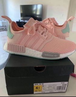 Adidas NMD R1 pink size 6.5