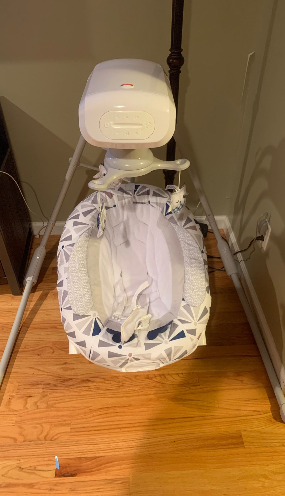 Fisher price Electric swing