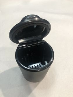New Factory Oem Dodge Chrysler Jeep Ash Tray Insert PT # 1A441-003G