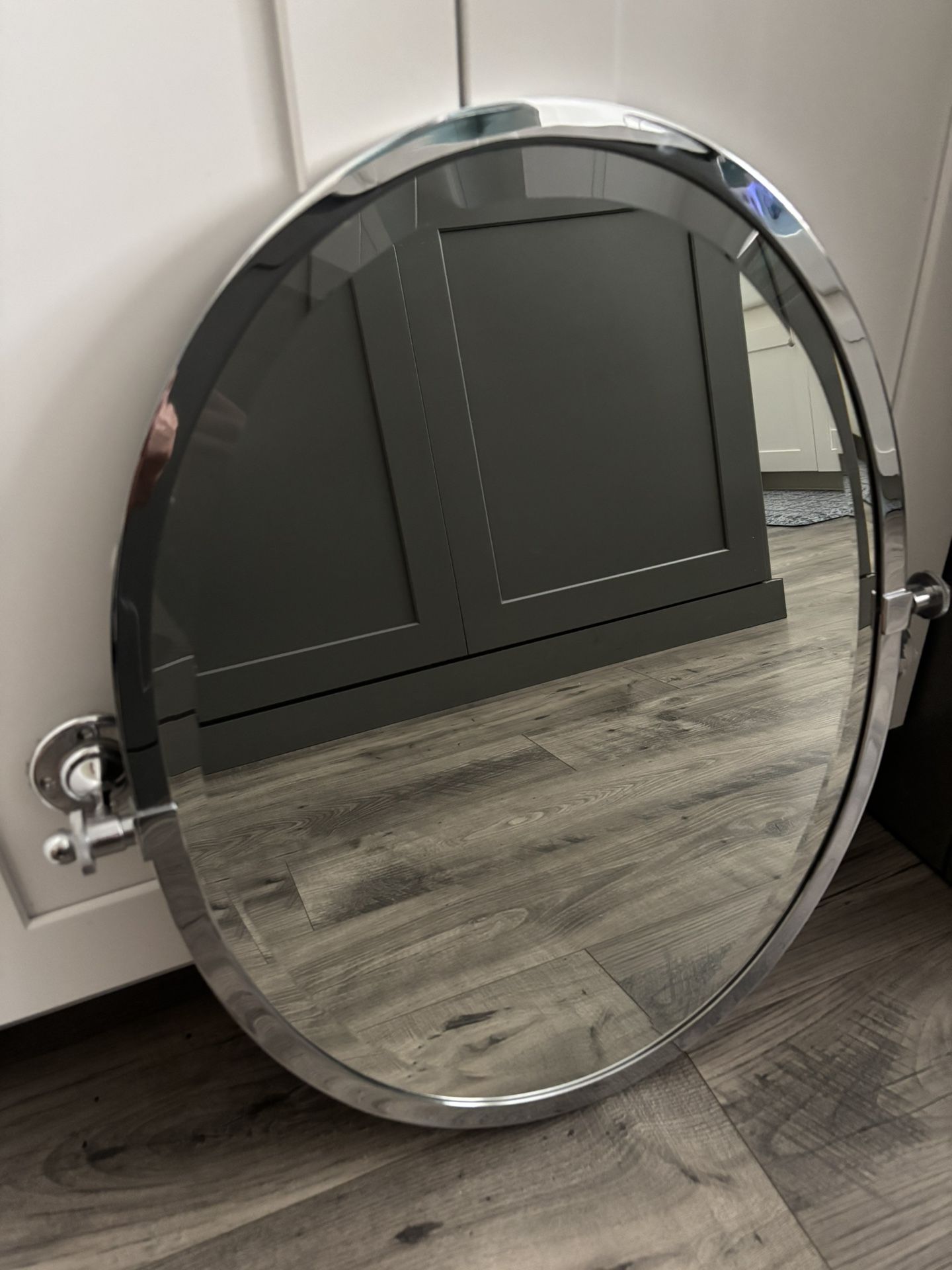 Oval tilt Mirror